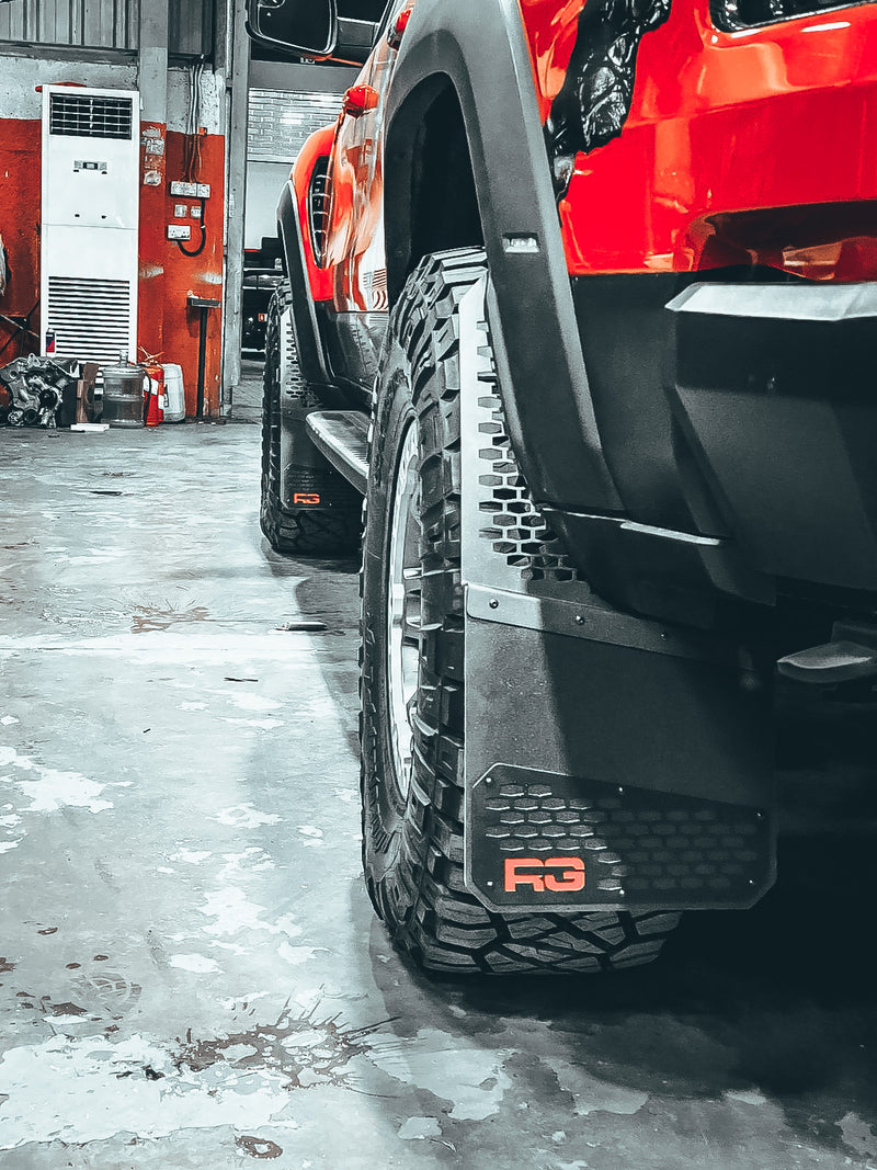 Load image into Gallery viewer, Ram Custom Fitting Rek Mesh Mud Flaps - Black on Black
