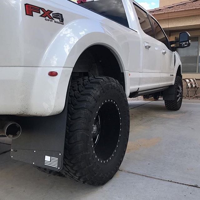 Load image into Gallery viewer, Merica Dually Universal Mud Flaps
