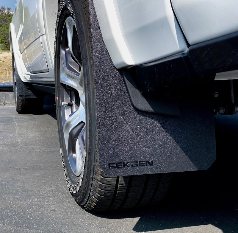 Load image into Gallery viewer, 2017+ Ford F-250/350 SRW Trophy Sport Mud Flaps
