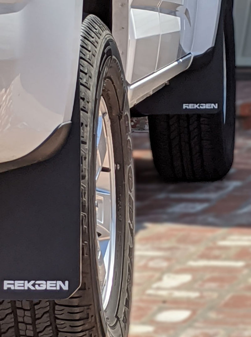 Load image into Gallery viewer, GMC Canyon/Chevy Colorado Trophy Sport Mud Flaps 2015-2022