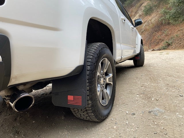 Load image into Gallery viewer, GMC Canyon/Chevy Colorado Merica Mud Flaps
